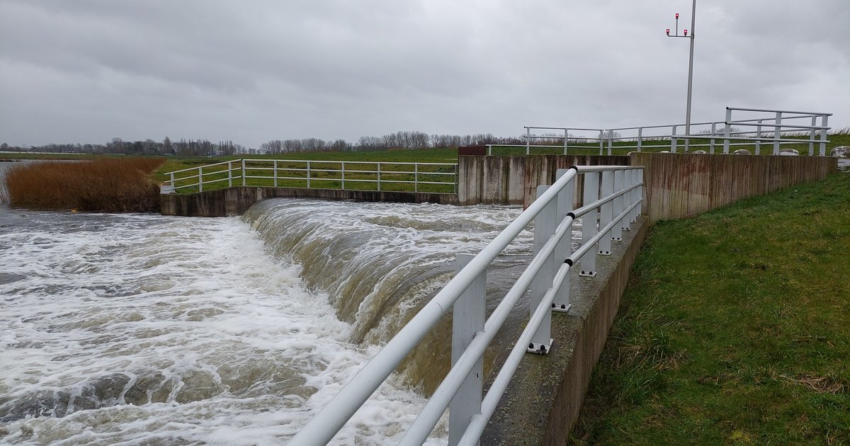 Meer waterinstroom naar calamiteitenberging Eendragtspolder bij extreme regen