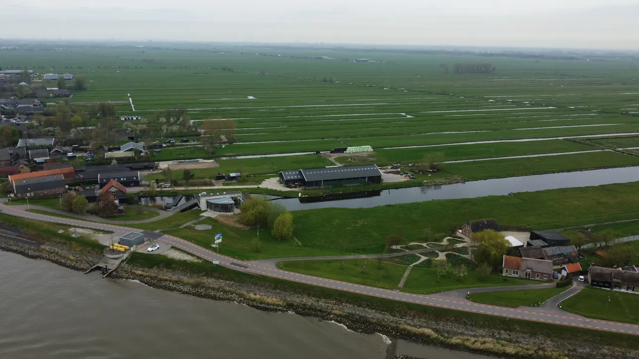 Luchtfoto RDKW
