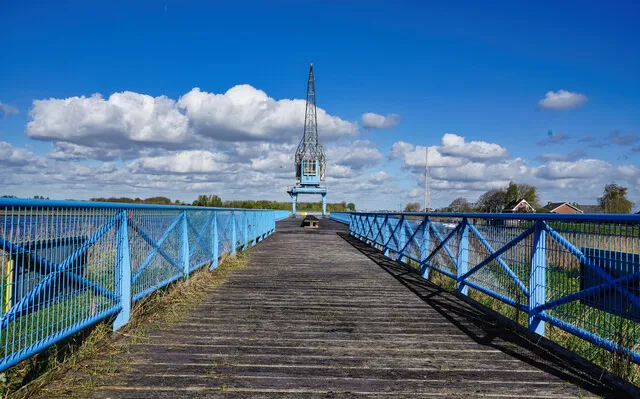 Omgeving IJsseldijk met kraan