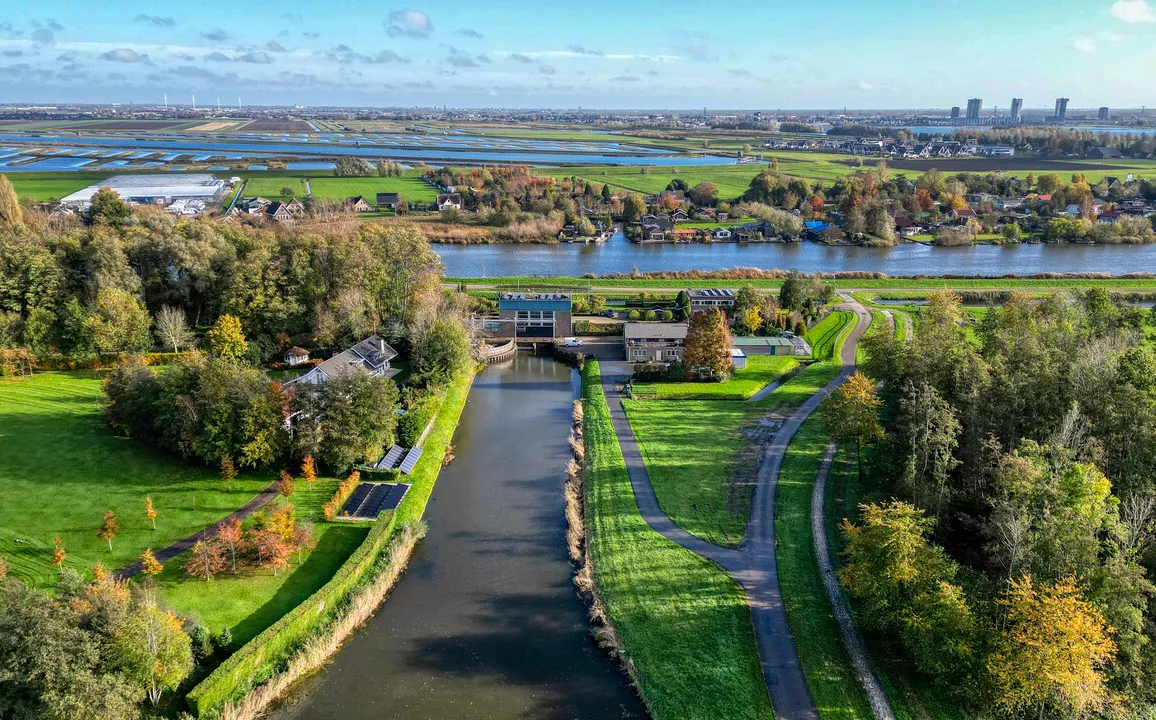 Luchtfoto gemaal De Kooi
