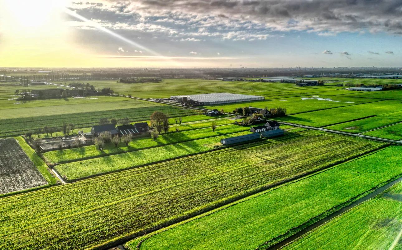 Luchtfoto Middengebied Zuidplaspolder vanaf gemaal