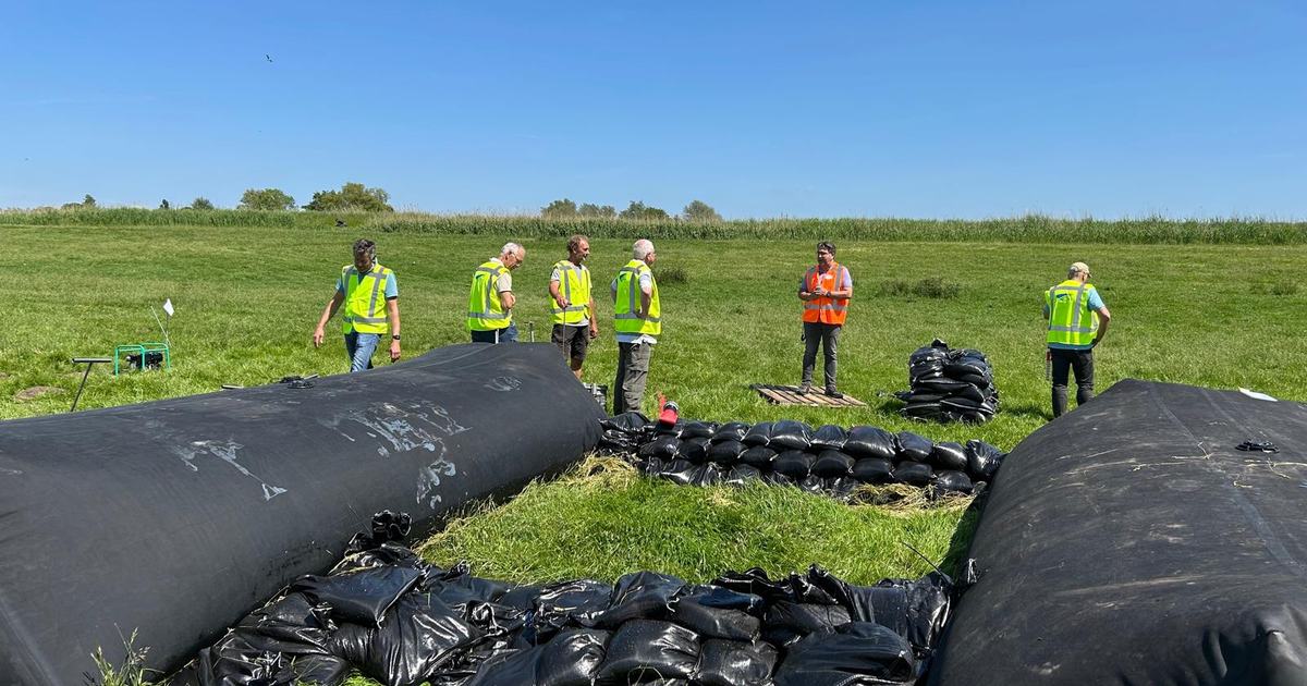 Dijkwachten oefenen schades herkennen
