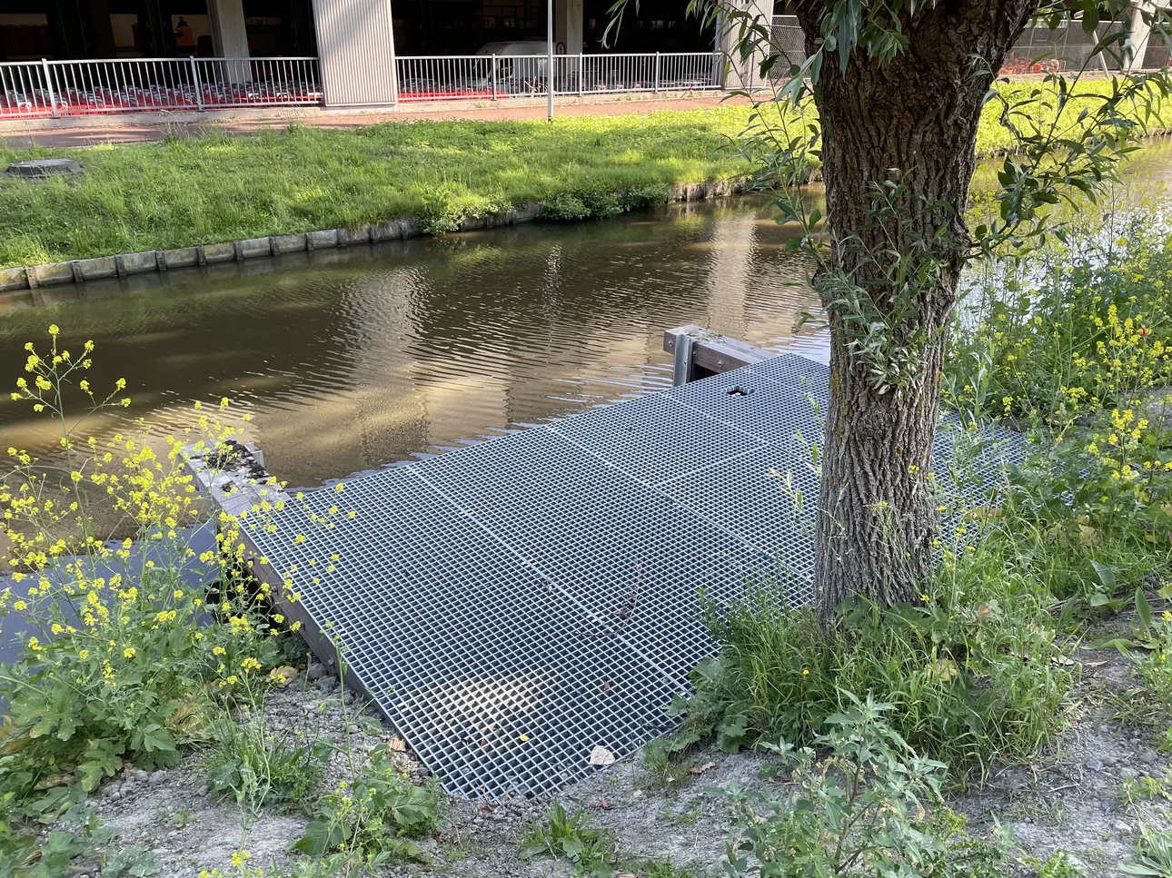 Stuw in Kralingen bij de Veenweg in Rotterdam