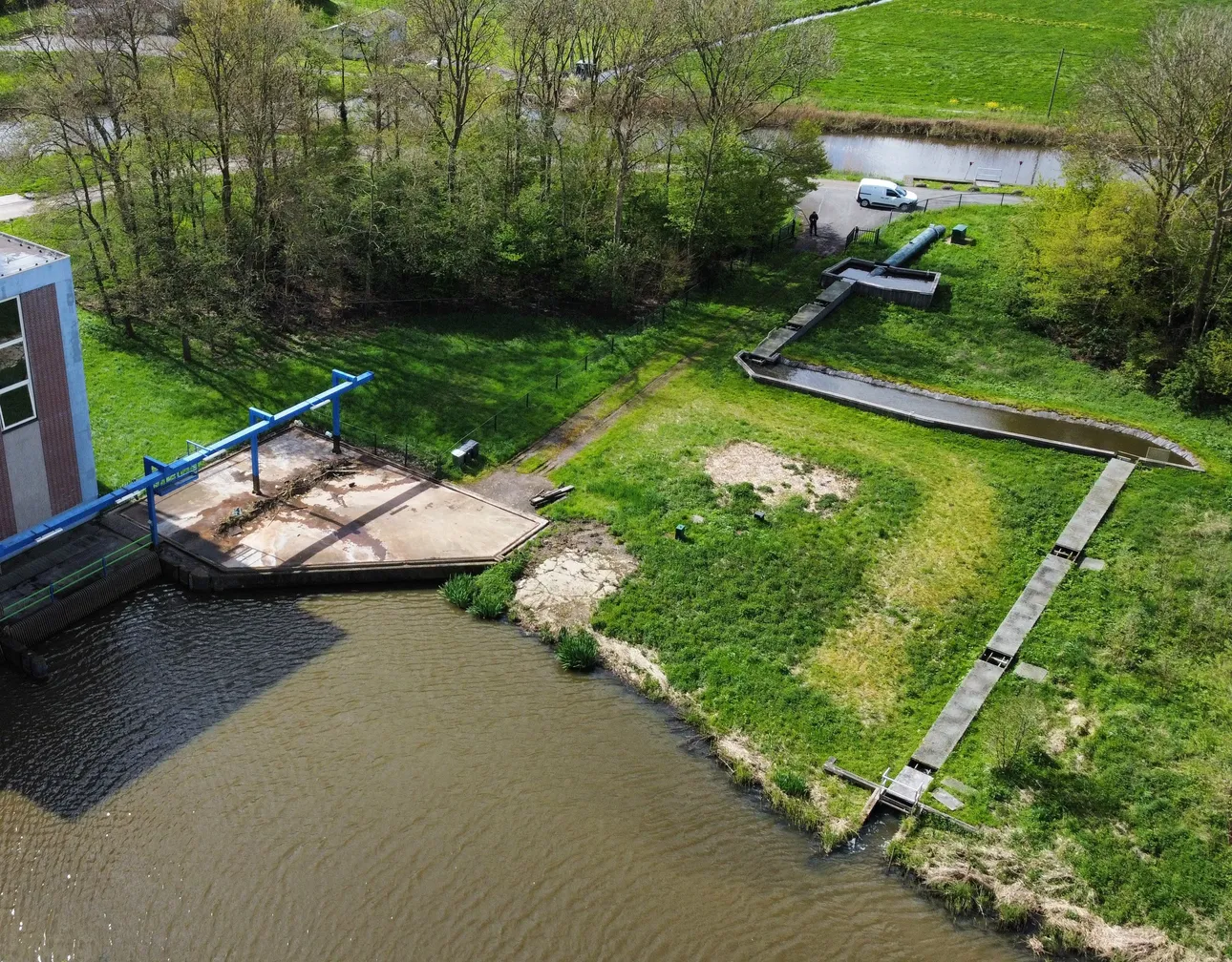 Vistrap naast gemaal Abraham Kroes